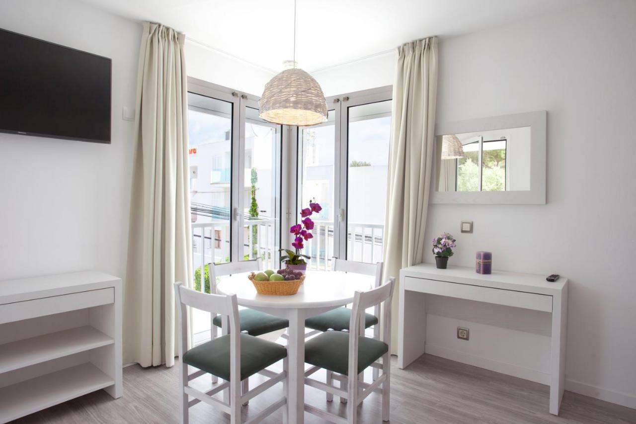 Apartamentos Ferrera Pins Cala Ferrera  Eksteriør billede