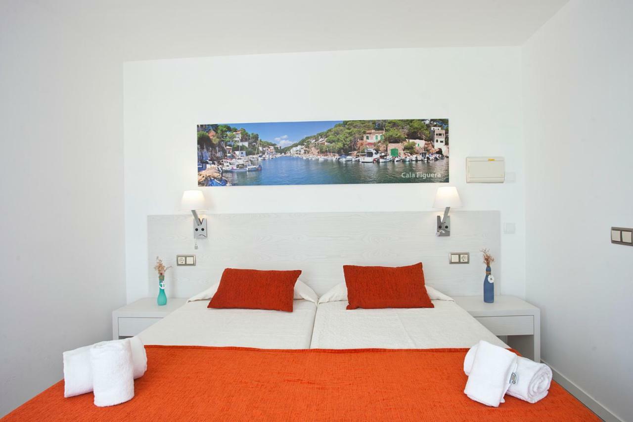 Apartamentos Ferrera Pins Cala Ferrera  Eksteriør billede